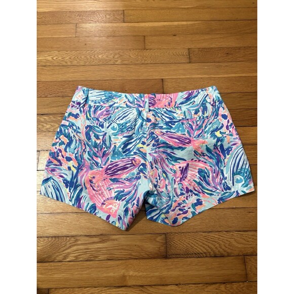 Lilly Pulitzer Size 10 Callahan Shorts Multicolor Floral 5" - Picture 2 of 7
